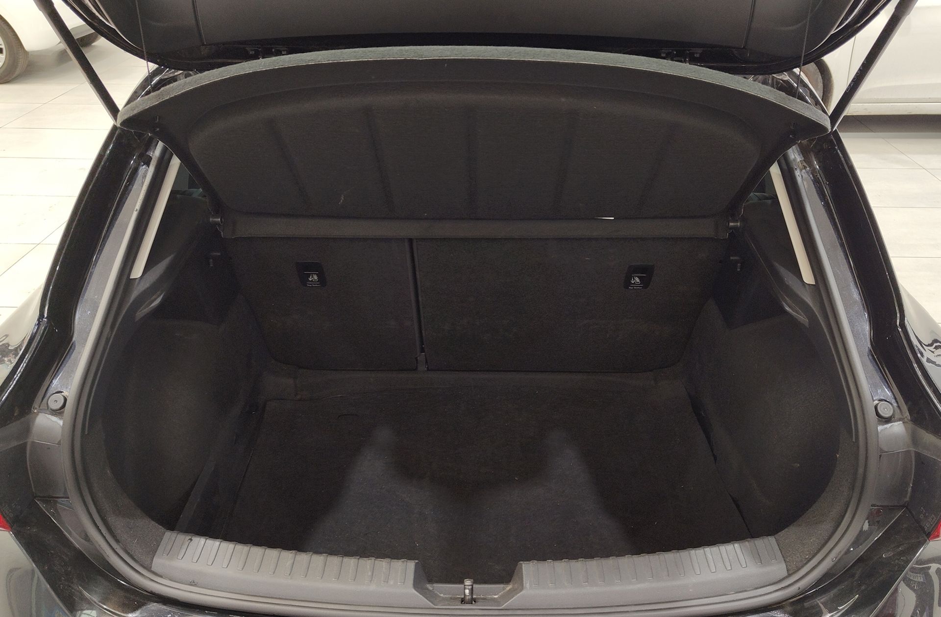 SEAT León 1.5 eTSI Style 25 Aniversario DSG - foto 17