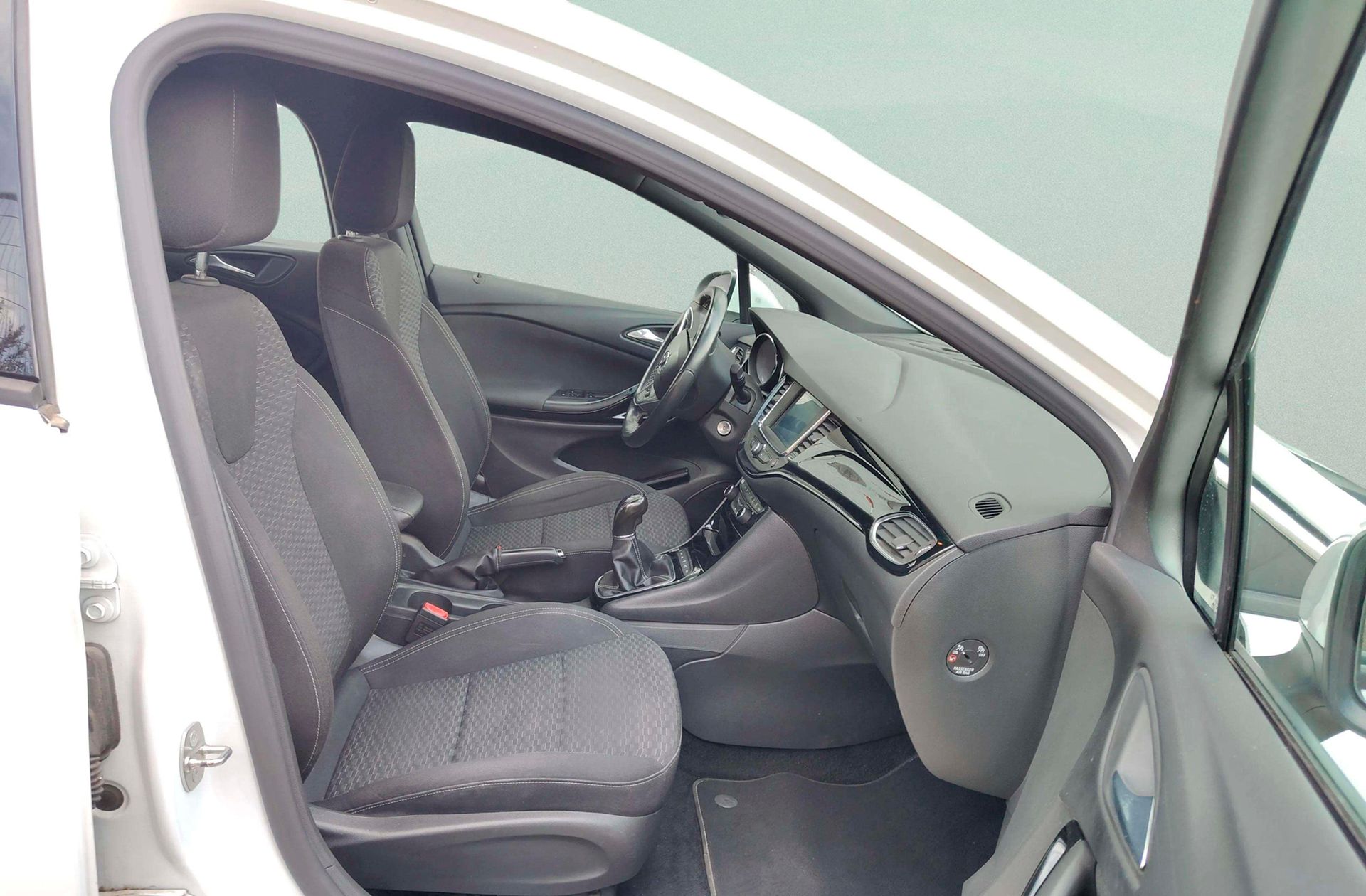 Opel Astra 1.4 Turbo Dynamic - foto 15
