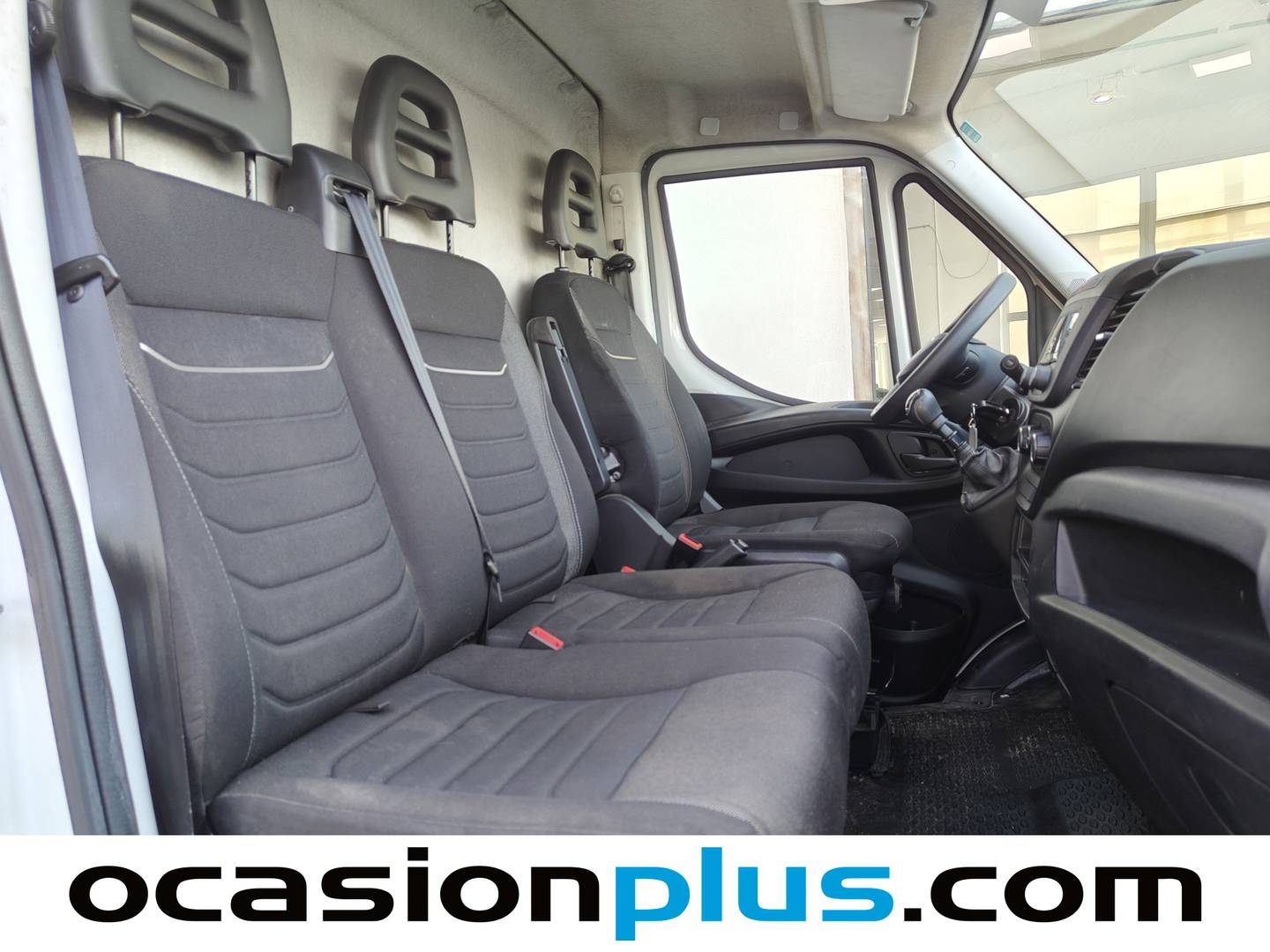Foto Iveco Daily Iveco Daily 35S 16H V 3520/H2 10.8 M3 (156CV)