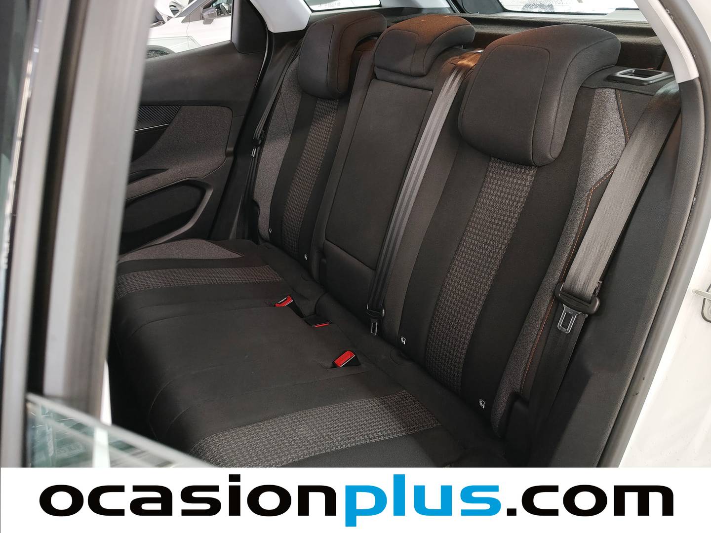 Foto asientos traseros Peugeot 3008 Peugeot 3008 BlueHDI 130 S&S Active (130 CV)