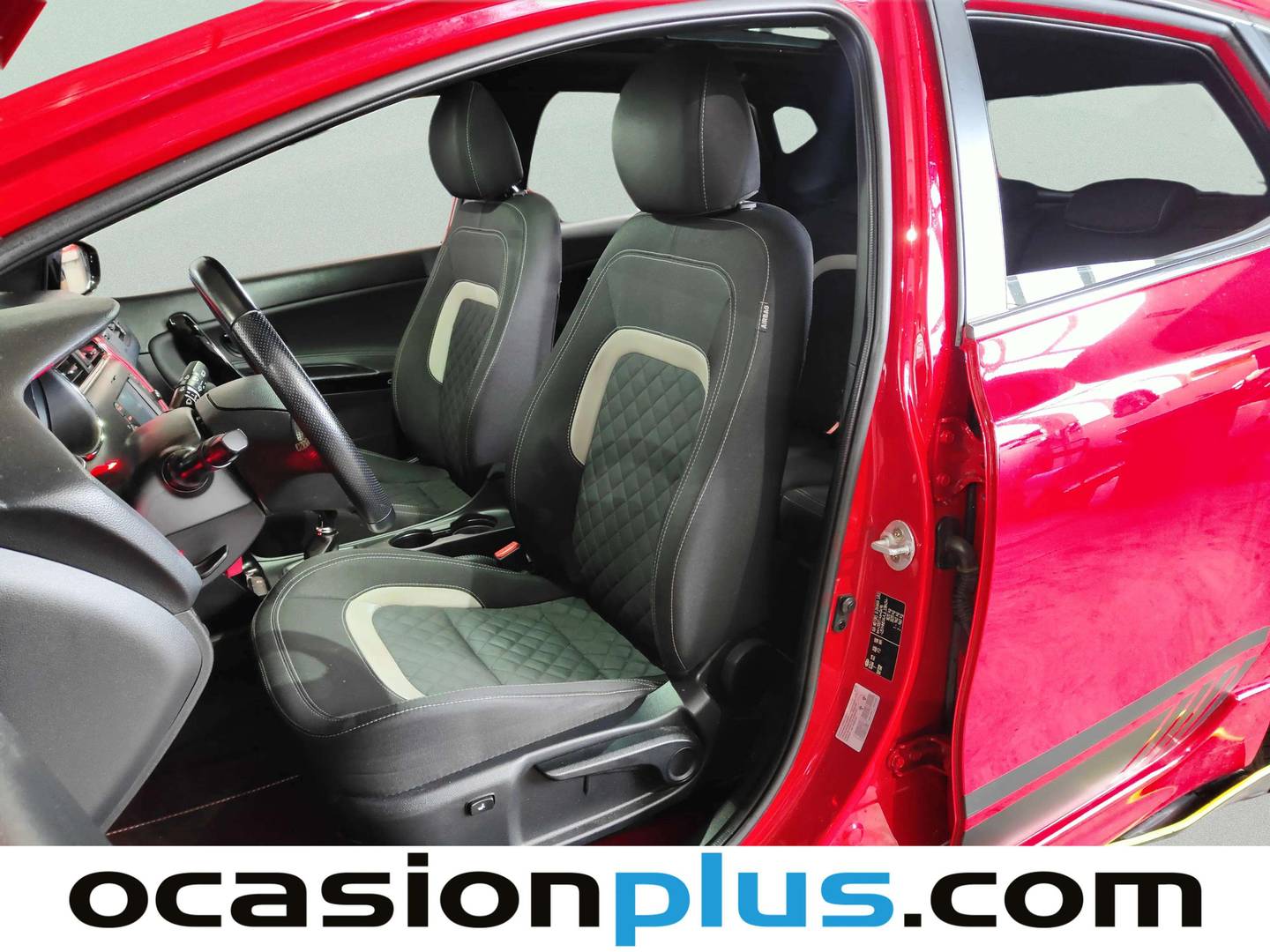 Foto KIA Ceed Kia Ceed 1.0 T-GDi GT Line Eco-Dynamics (120 CV)