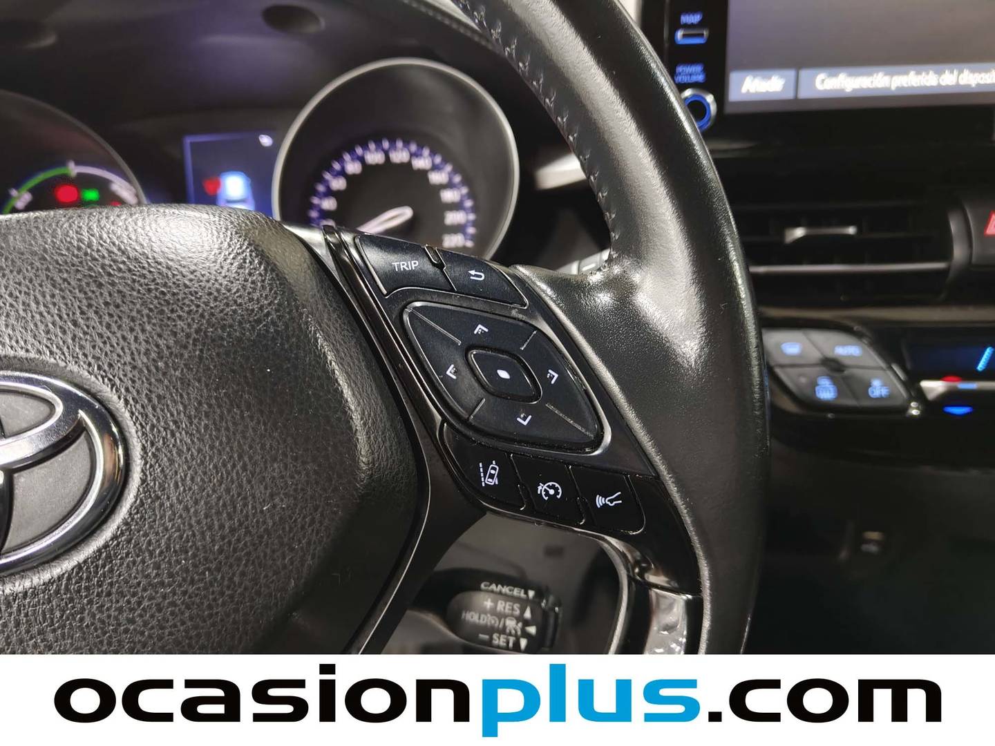 Foto Toyota C-HR Toyota C-HR 1.8 125H Active (122 CV)