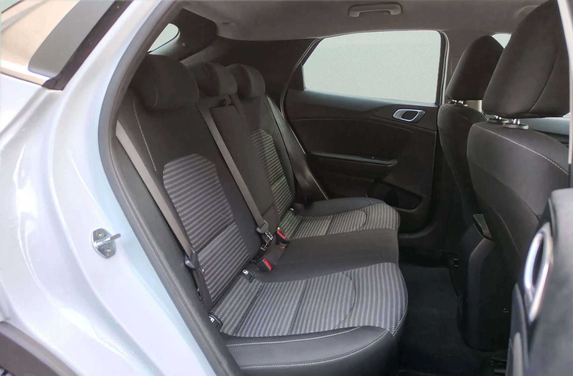 Kia XCeed 1.0 T-GDi Drive - foto 18