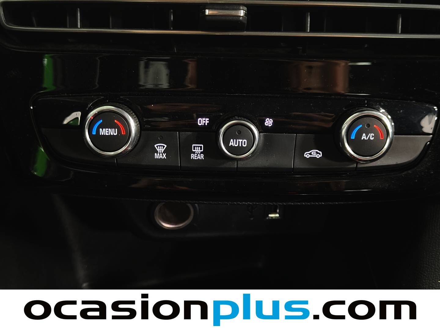 Foto Opel Mokka-e Opel Mokka-e BEV 50kWh Edition-e (136 CV)