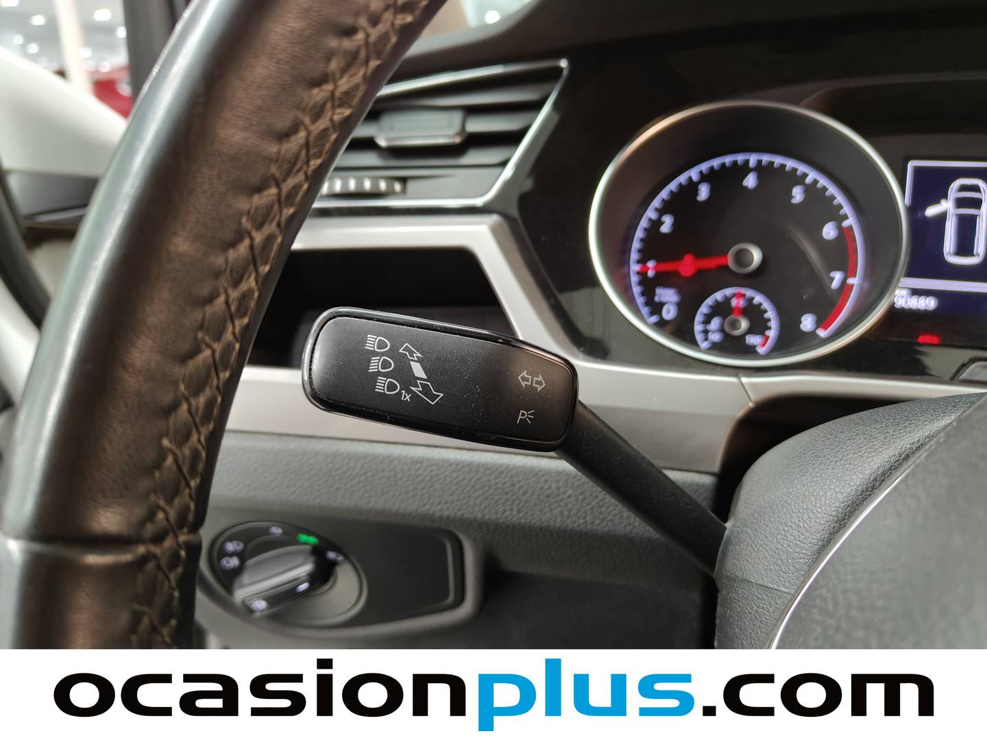 Foto Volkswagen Touran Volkswagen Touran 1.0 TSI Business  (116 CV)