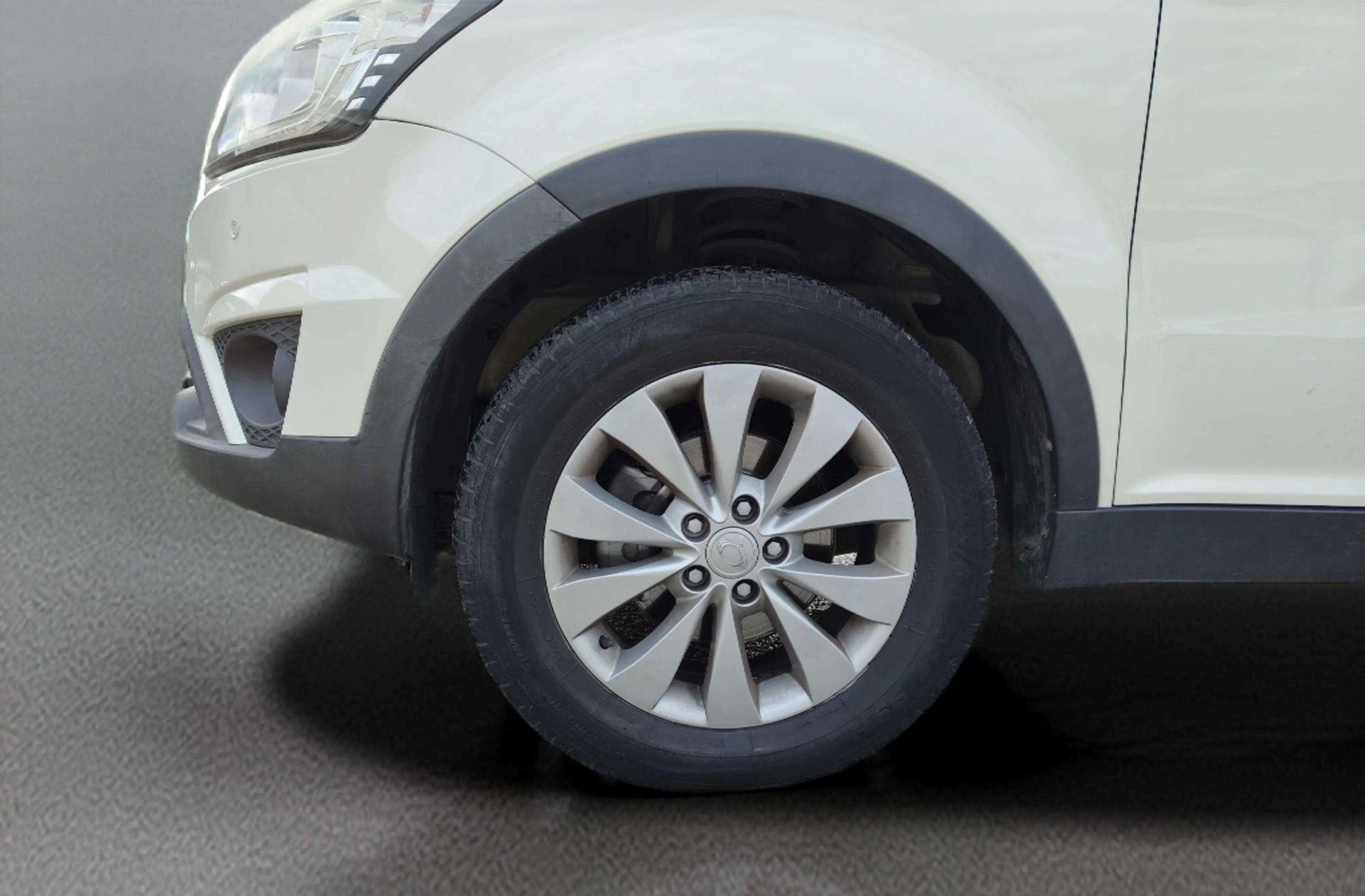 SsangYong Korando D22T Premium 4x2 - foto 31