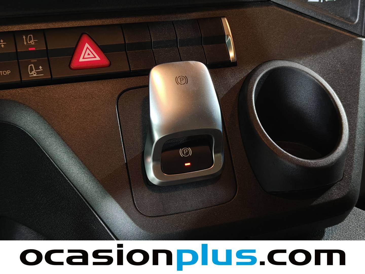 Foto Mercedes Actros Mercedes-Benz Actros 1846 LSnRA Auto (455 CV)