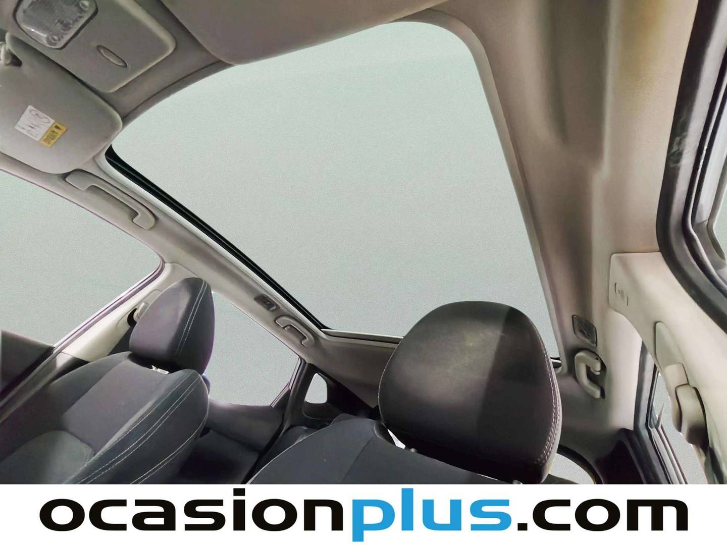 Extras y acabados del Nissan QASHQAI Nissan Qashqai DIG-T 160 N-Connecta 4x2 DCT (160 CV)