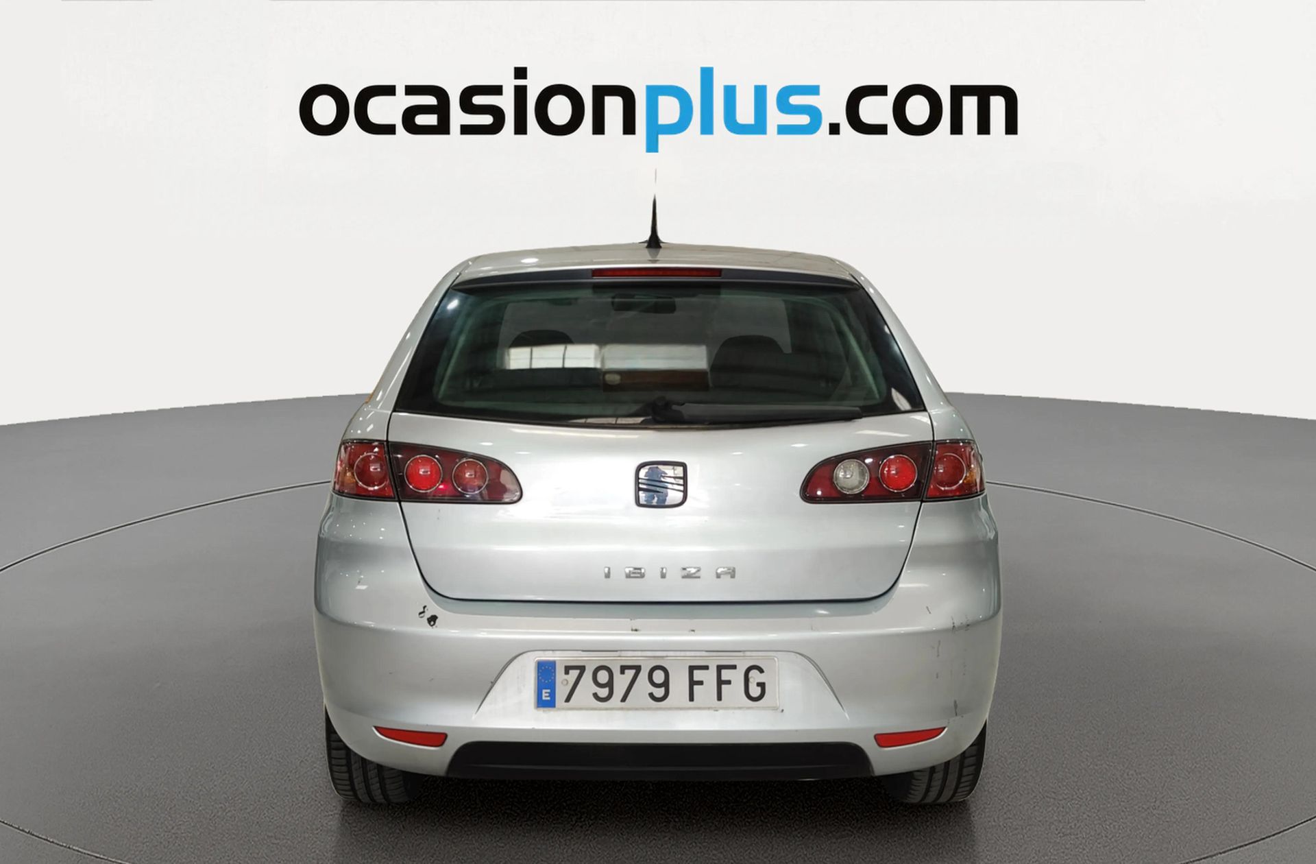 SEAT Ibiza 1.4 TDI Reference - foto 11