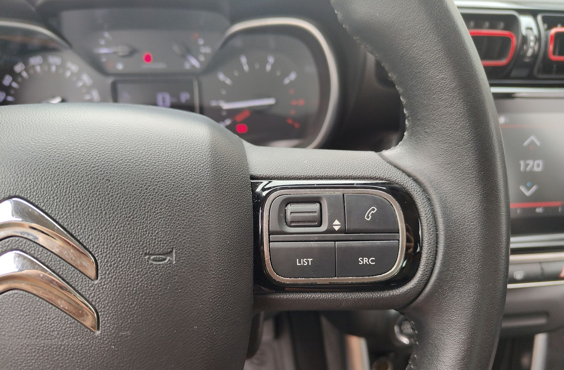 Citroën C3 Aircross BlueHDi 120 Shine EAT6 - foto 22