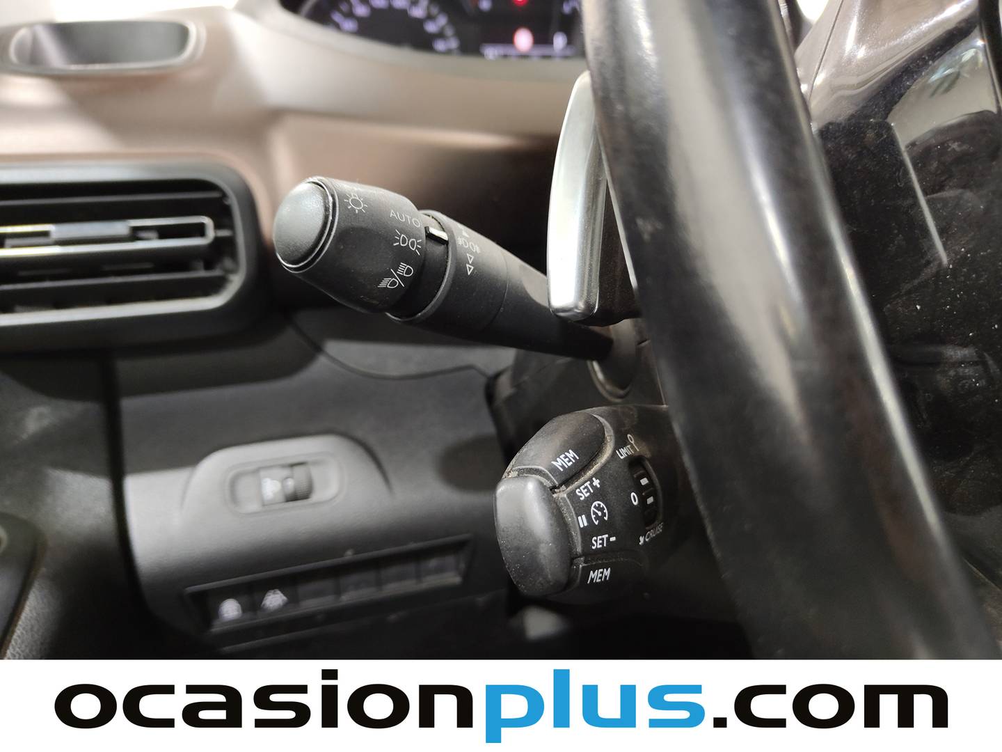 Foto Peugeot Rifter Peugeot Rifter GT Line Long PureTech (130 CV) EAT8