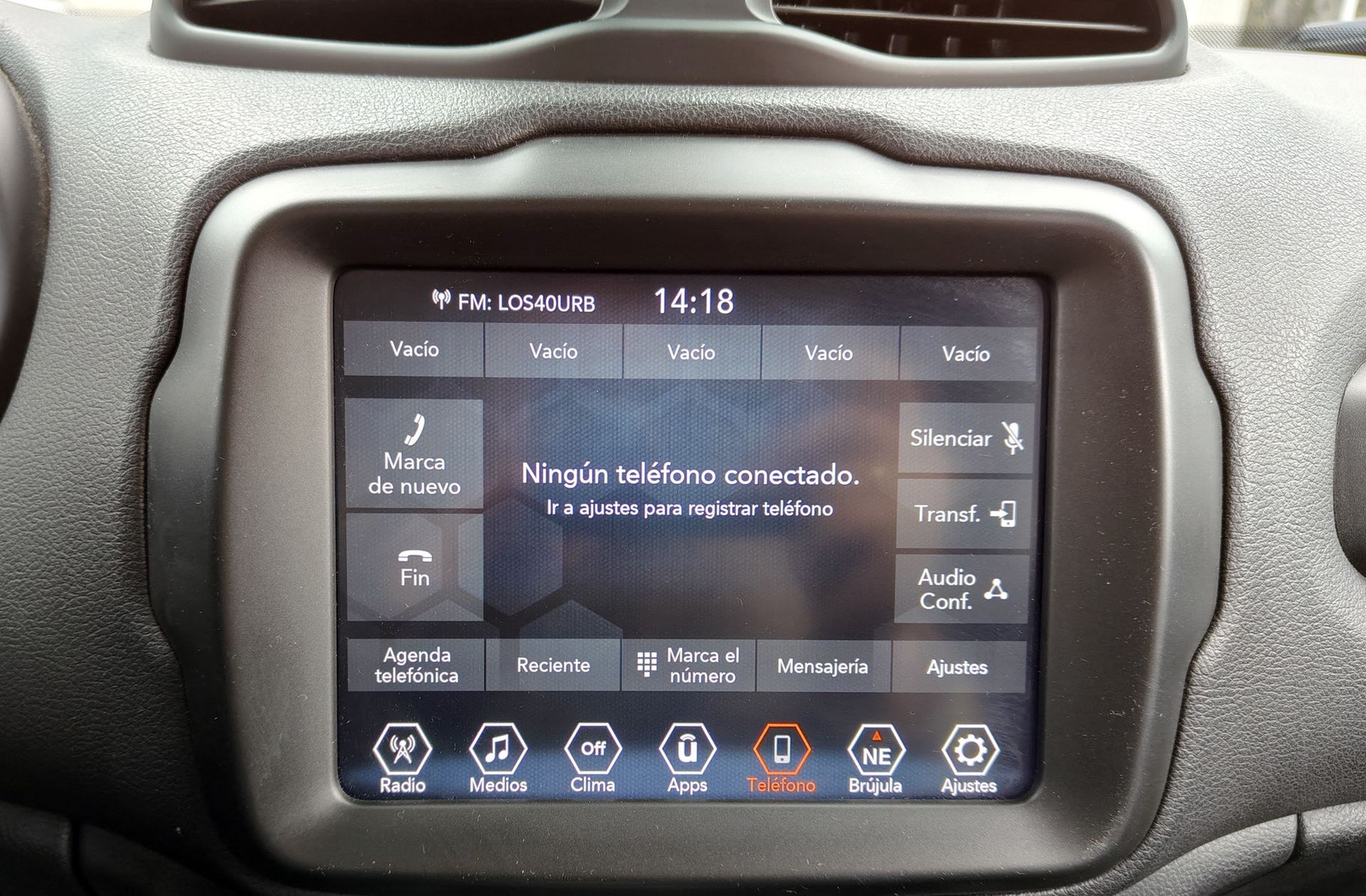 Jeep Renegade eHybrid 1.5 Limited ATX - foto 24