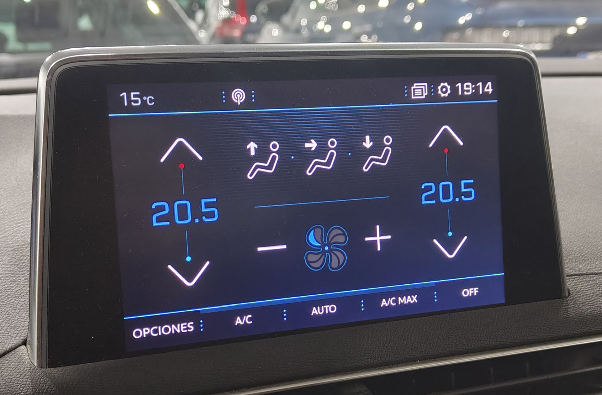 Peugeot 3008 BlueHDi 130 Allure EAT8 - foto 33