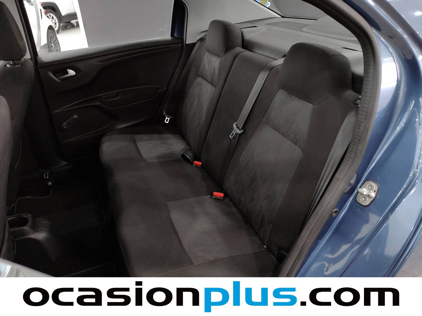 Foto asientos traseros Citroën C-Elysée Citroën C-Elysee BlueHDi 100 Seduction (100 CV)