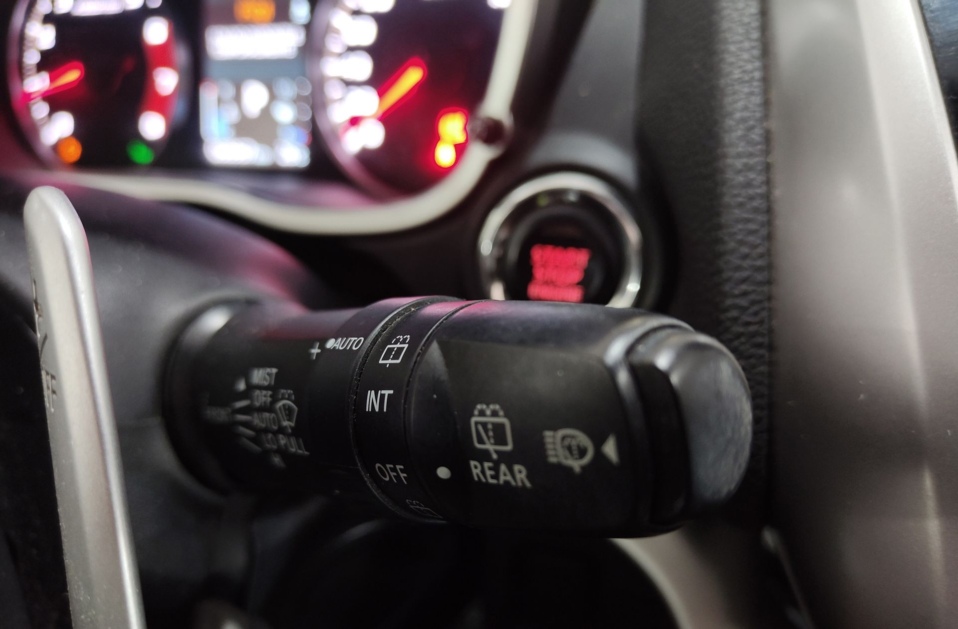 Mitsubishi Eclipse Cross 150T Kaiteki 4WD CVT - foto 27