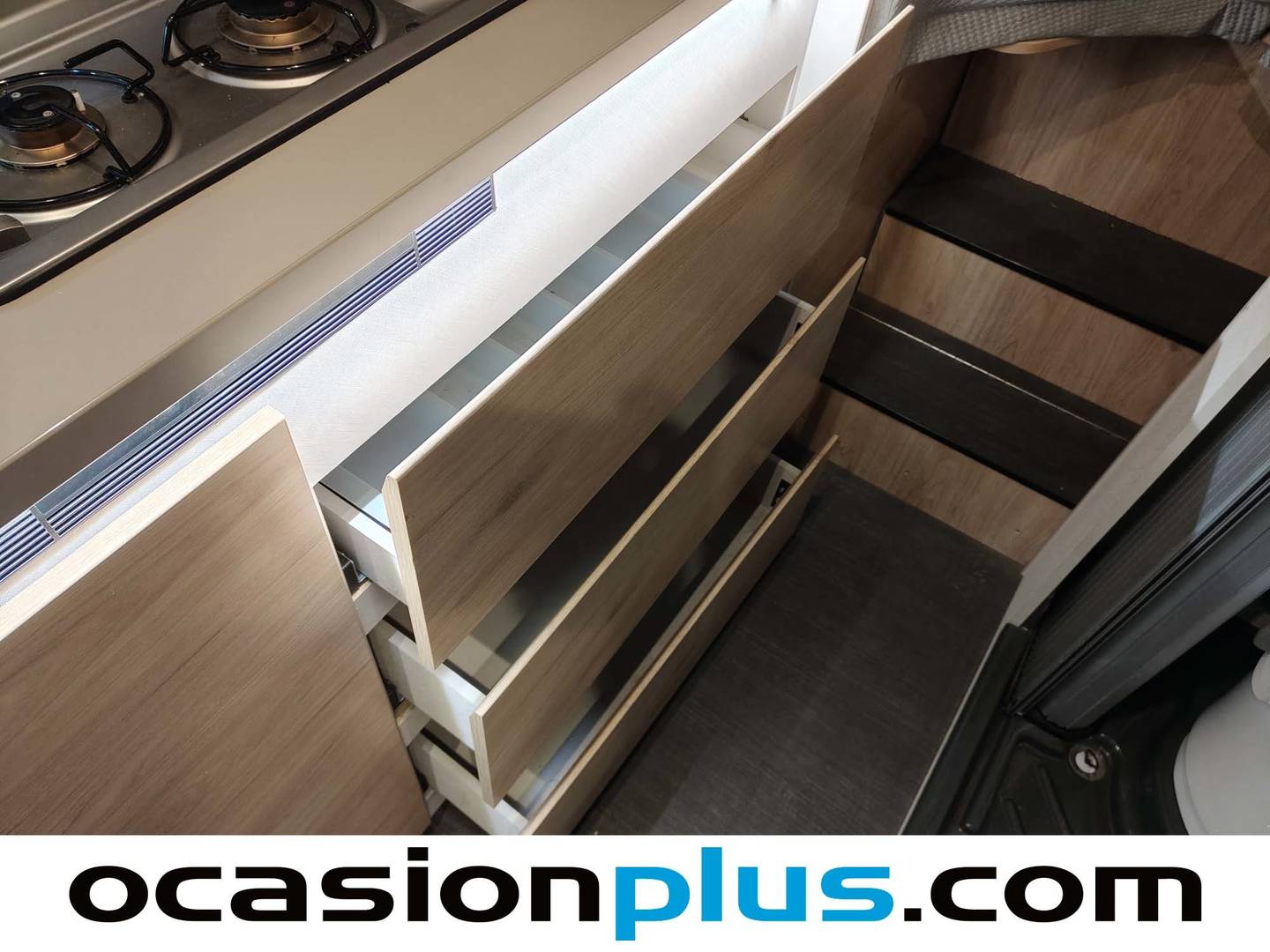 Foto Dethleffs Globetrail Dethleffs Globetrail Globetrail 640 DB Edition 90  (140 CV)