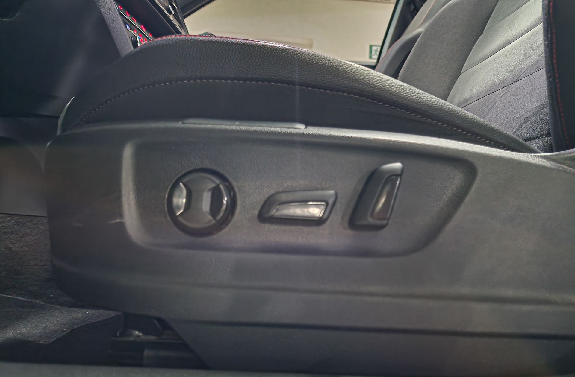 SEAT Ateca 1.5 TSI FR Edition - foto 10