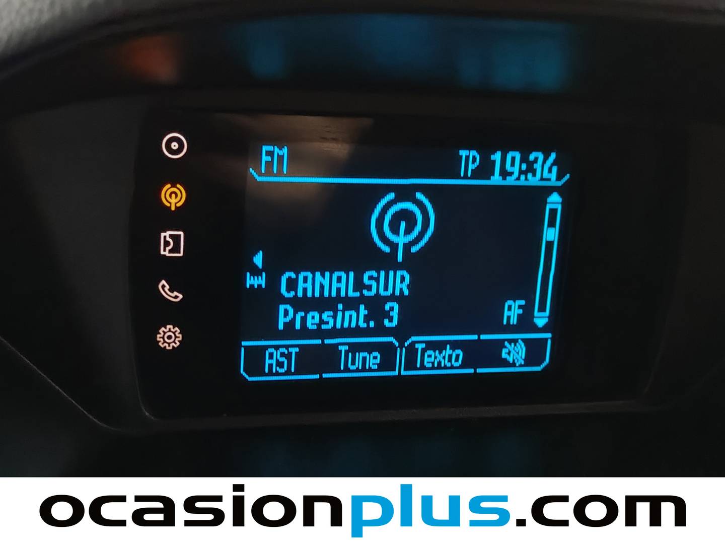 Foto Ford Tourneo Courier Ford Tourneo Courier 1.0 EcoBoost Titanium (100 CV)