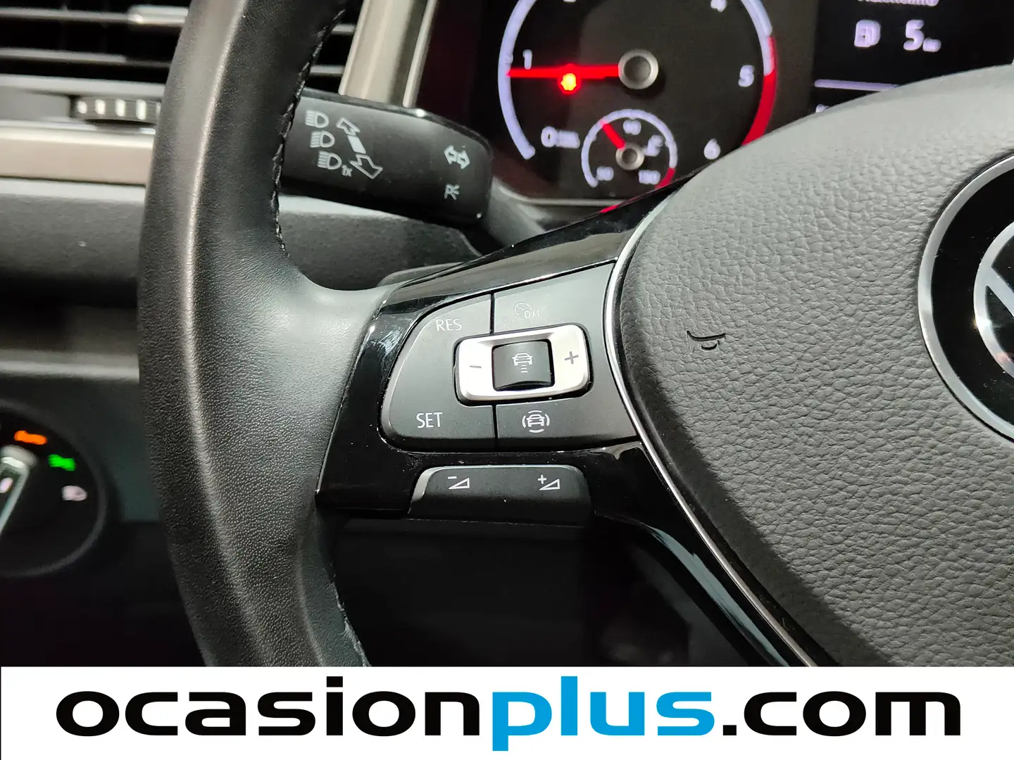 Foto Volkswagen T-Roc Volkswagen T-Roc Advance 2.0 TDI (150 CV) DSG