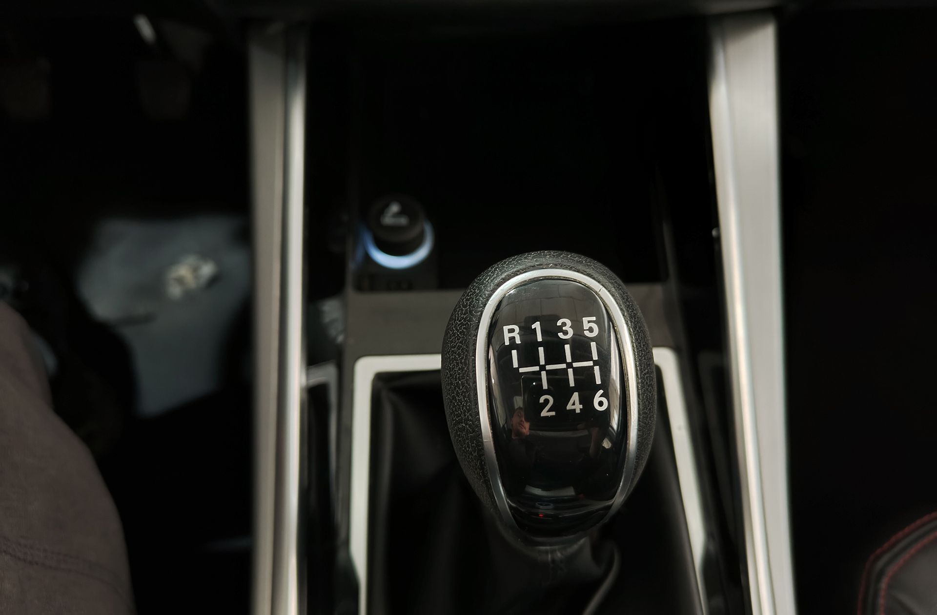 SWM G01 1.5T Luxury - foto 5