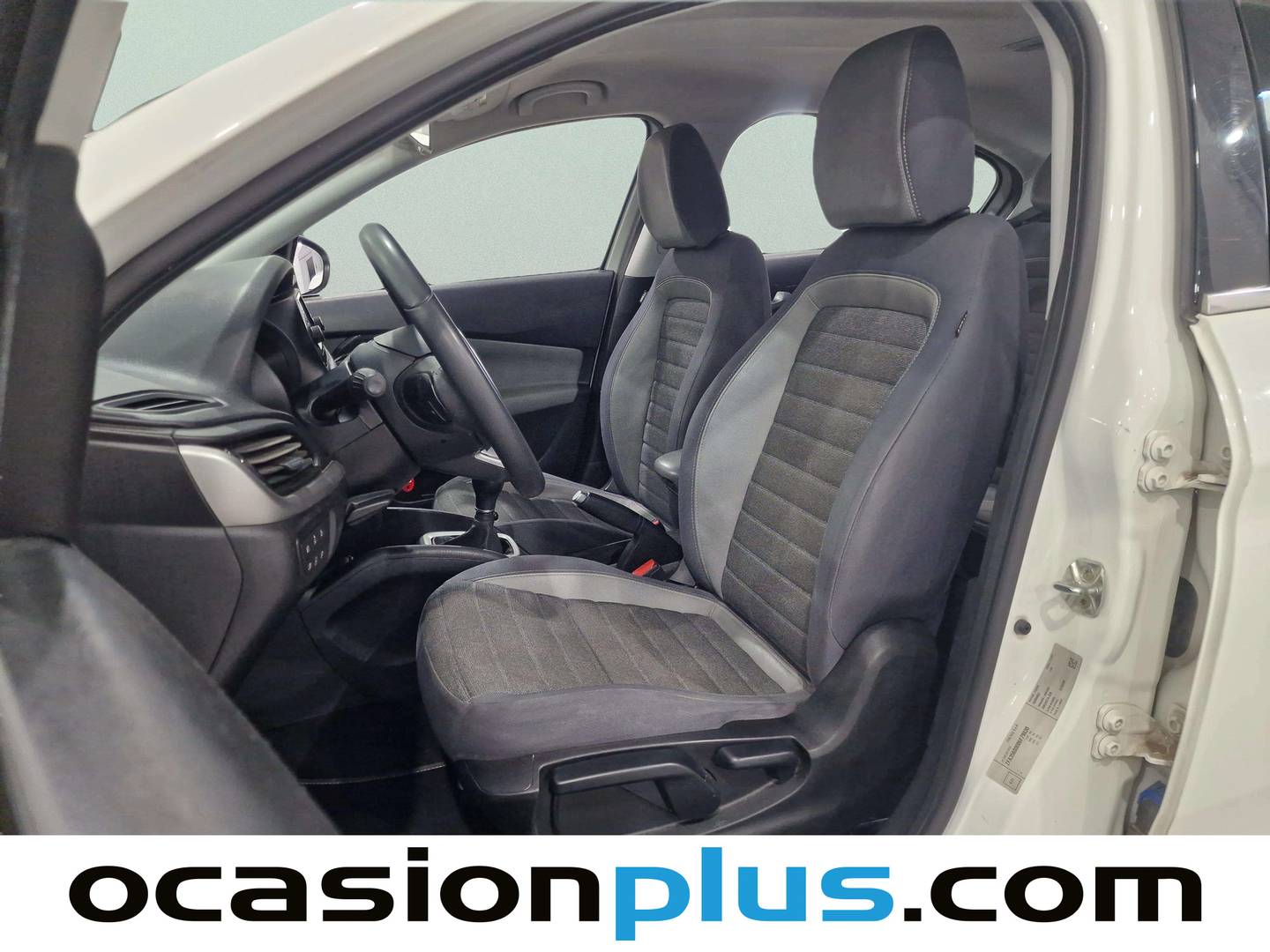 Foto asientos delanteros Fiat Tipo Fiat Tipo 1.3 Multijet Lounge (95 CV)