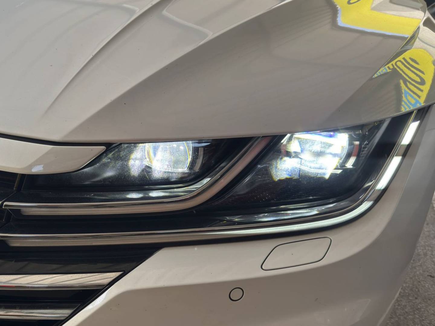 Volkswagen Arteon Volkswagen Arteon R-Line 2.0 TDI 110 kW (150 CV) DSG automático