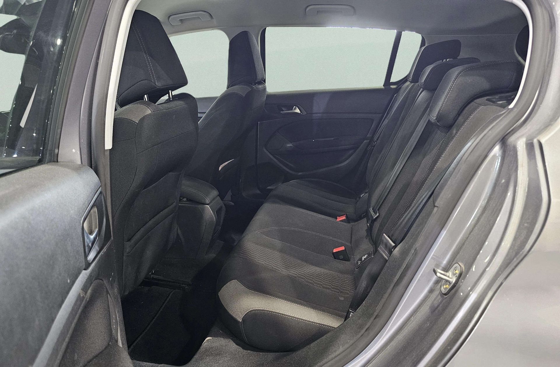 Peugeot 308 PureTech 130 Style - foto 11