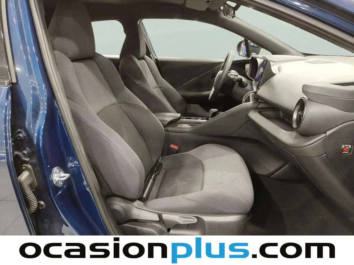 Foto Toyota C-HR Toyota C-HR 140H Advance (140 CV)