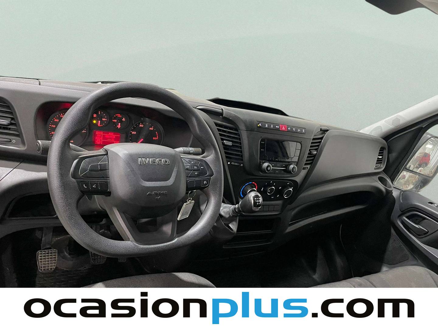 Foto Iveco Daily Iveco Daily Furgon 35S 16 H 4100/H2 (156 CV)