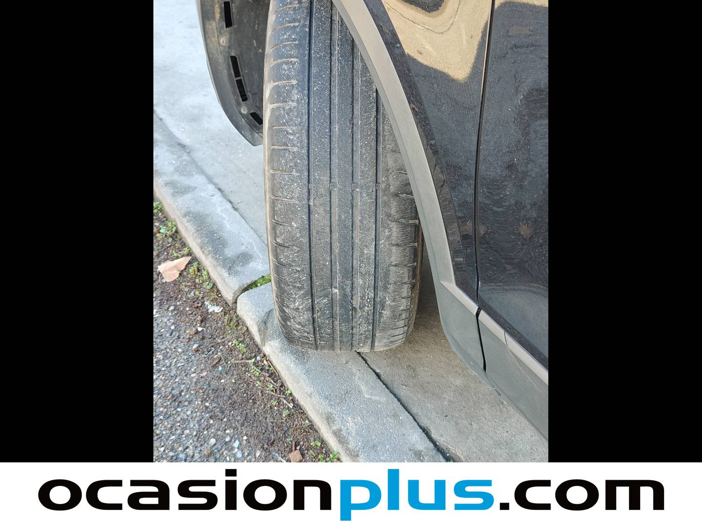 Foto Volkswagen T-Roc Volkswagen T-Roc Edition 1.0 TSI (115 CV) Pack R-Line