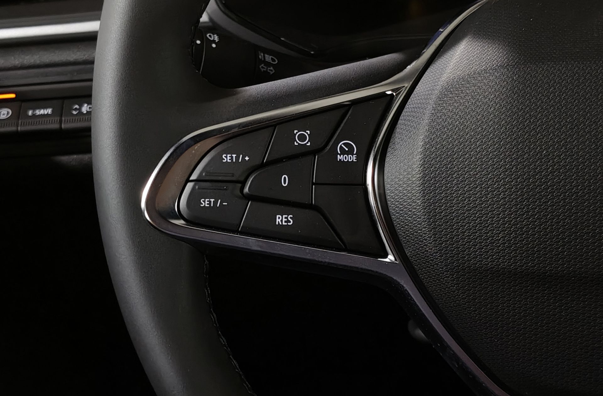 Renault Captur Evolution E-Tech full hybrid - foto 24