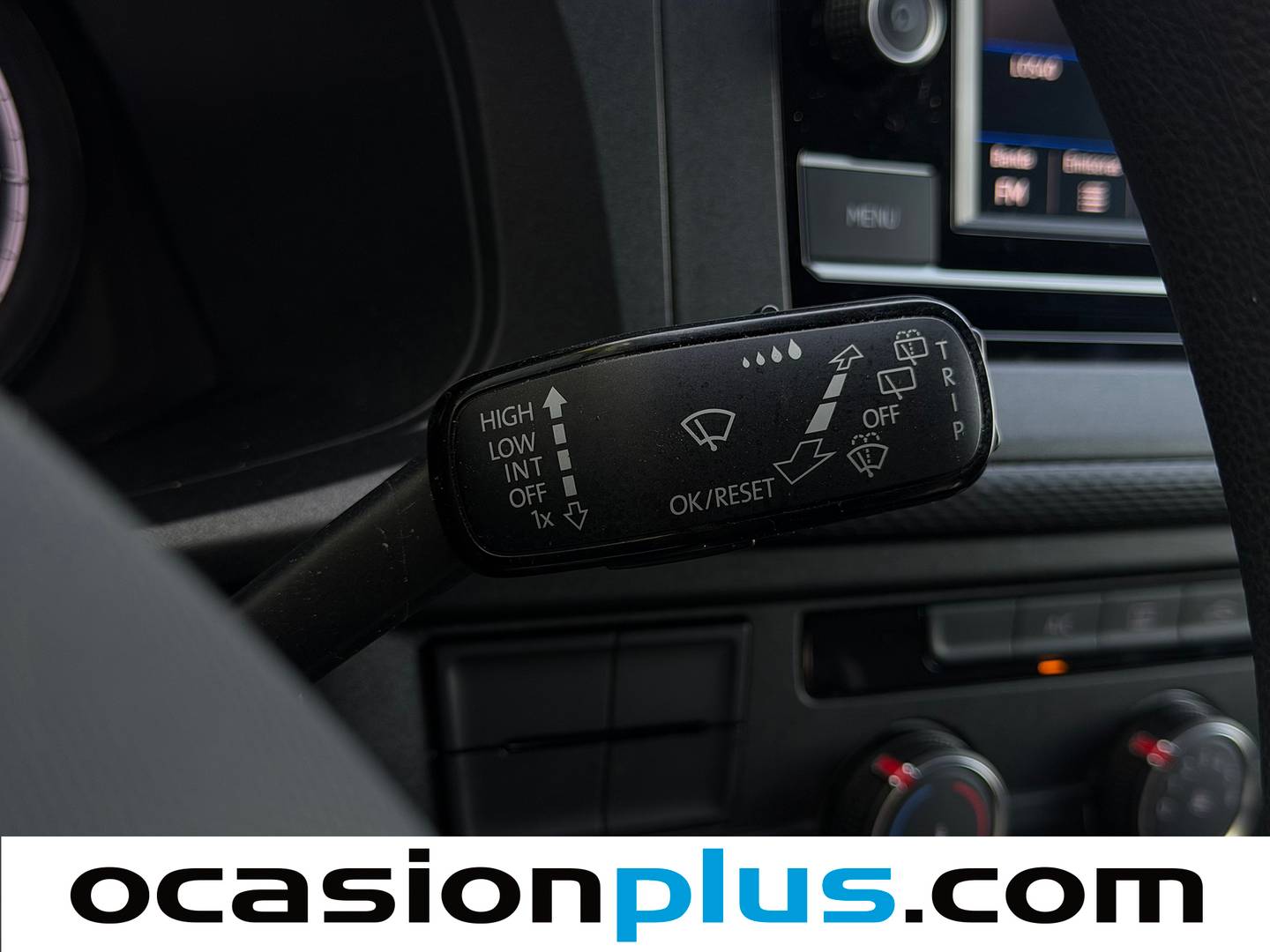 Volkswagen Transporter Volkswagen Transporter Mixto Batalla Corta TN 2.0 TDI BMT  (110 CV) Semi-camperizada 4 plazas de segunda mano