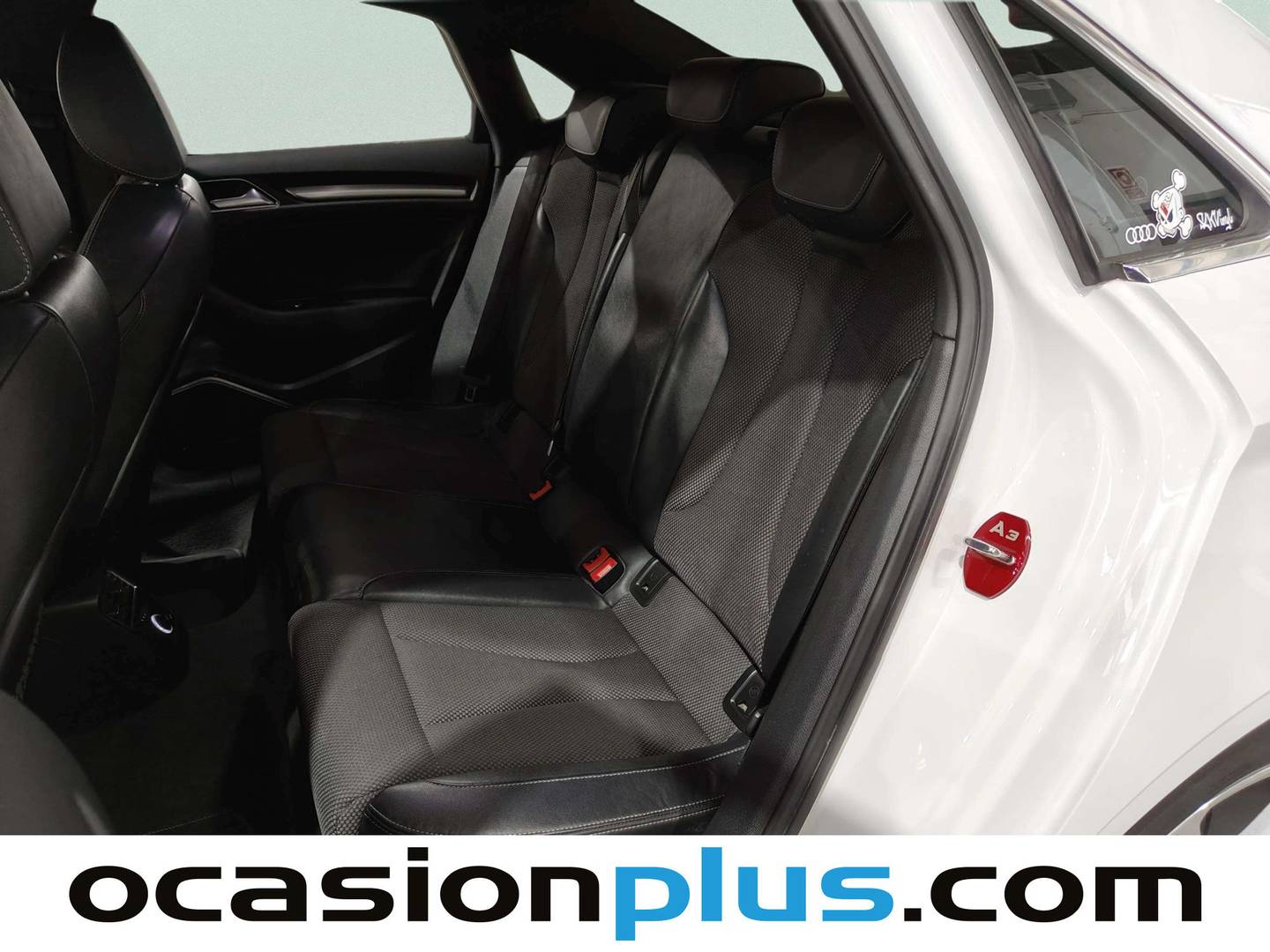 Foto asientos traseros Audi A3 Audi A3 Sedan 1.5 TFSI COD EVO S line S-Tronic (150 CV)