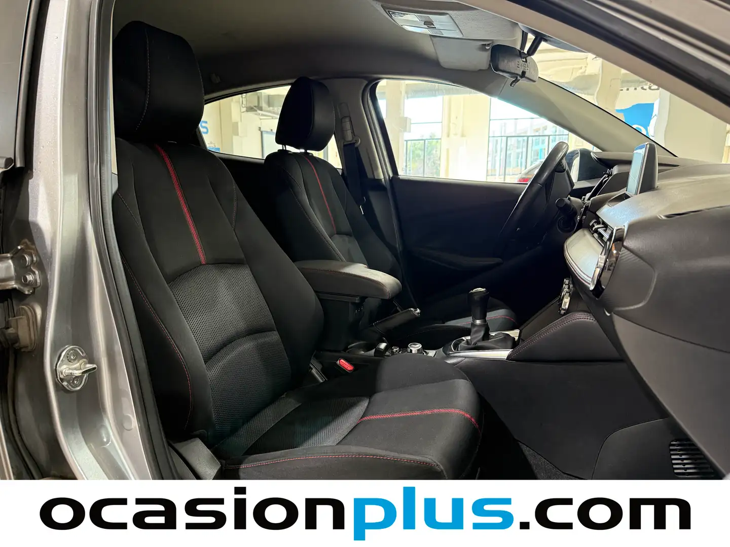 Foto Mazda Mazda2 Mazda Mazda 2 1.5 GE Luxury + Safety (90 CV)