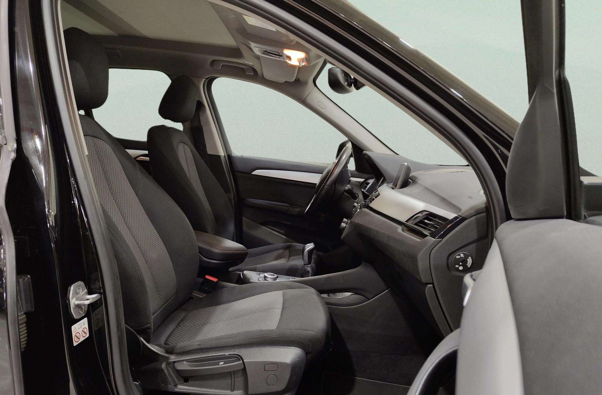 BMW X1 sDrive18i - foto 20