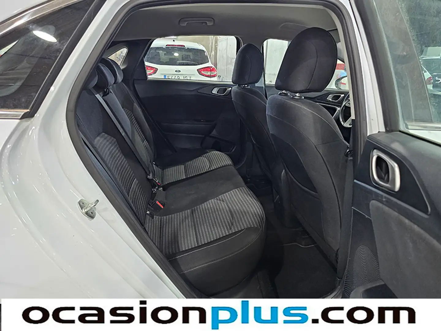 Foto KIA Ceed Kia Ceed 1.6 MHEV iMT Drive (136 CV)