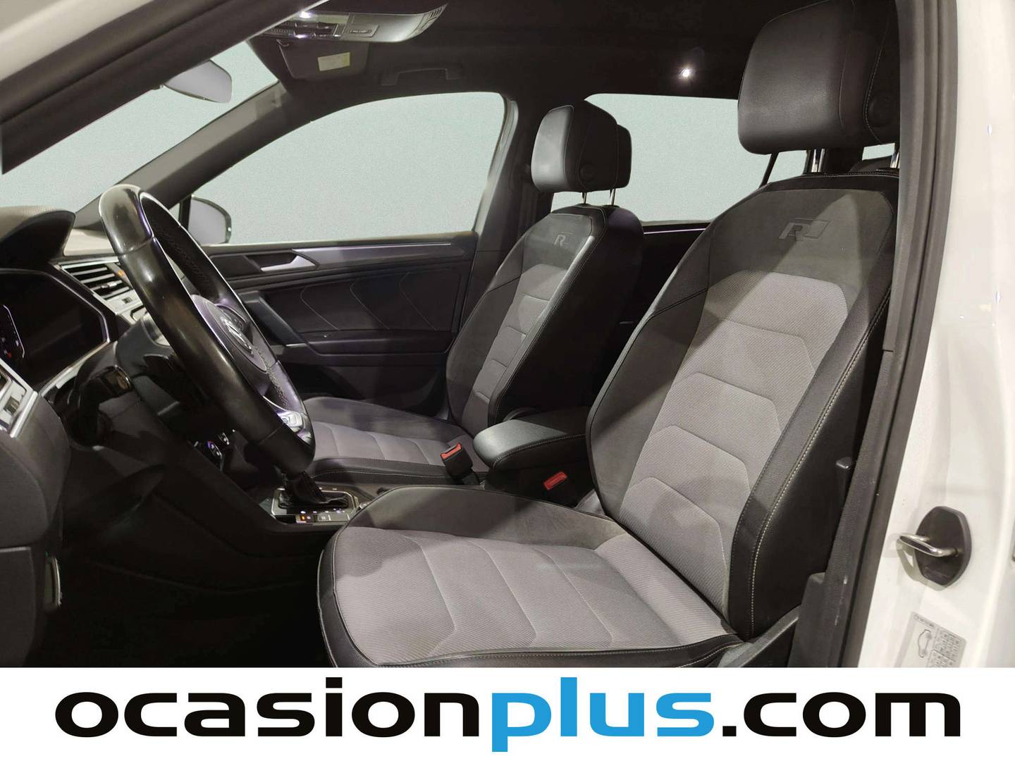 Foto asientos traseros Volkswagen Tiguan Allspace Volkswagen Tiguan Allspace Sport 2.0 TDI 4Motion (190 CV) DSG 7 Plazas Pack R-Line