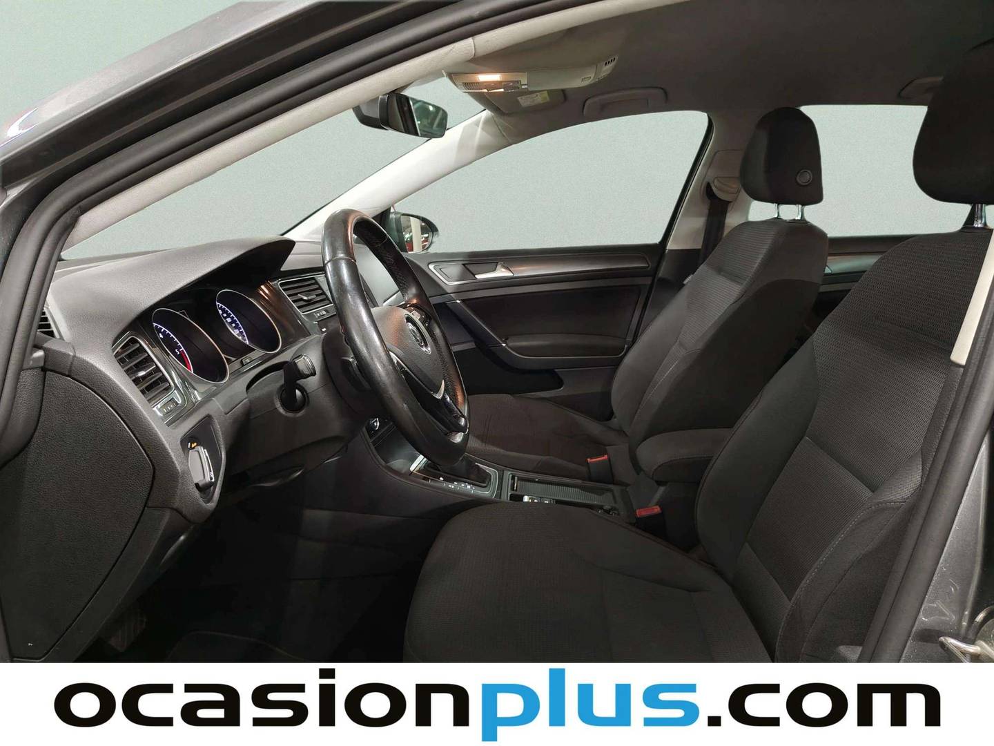 Foto asientos delanteros Volkswagen Golf Volkswagen Golf Advance 1.6 TDI (115 CV) DSG