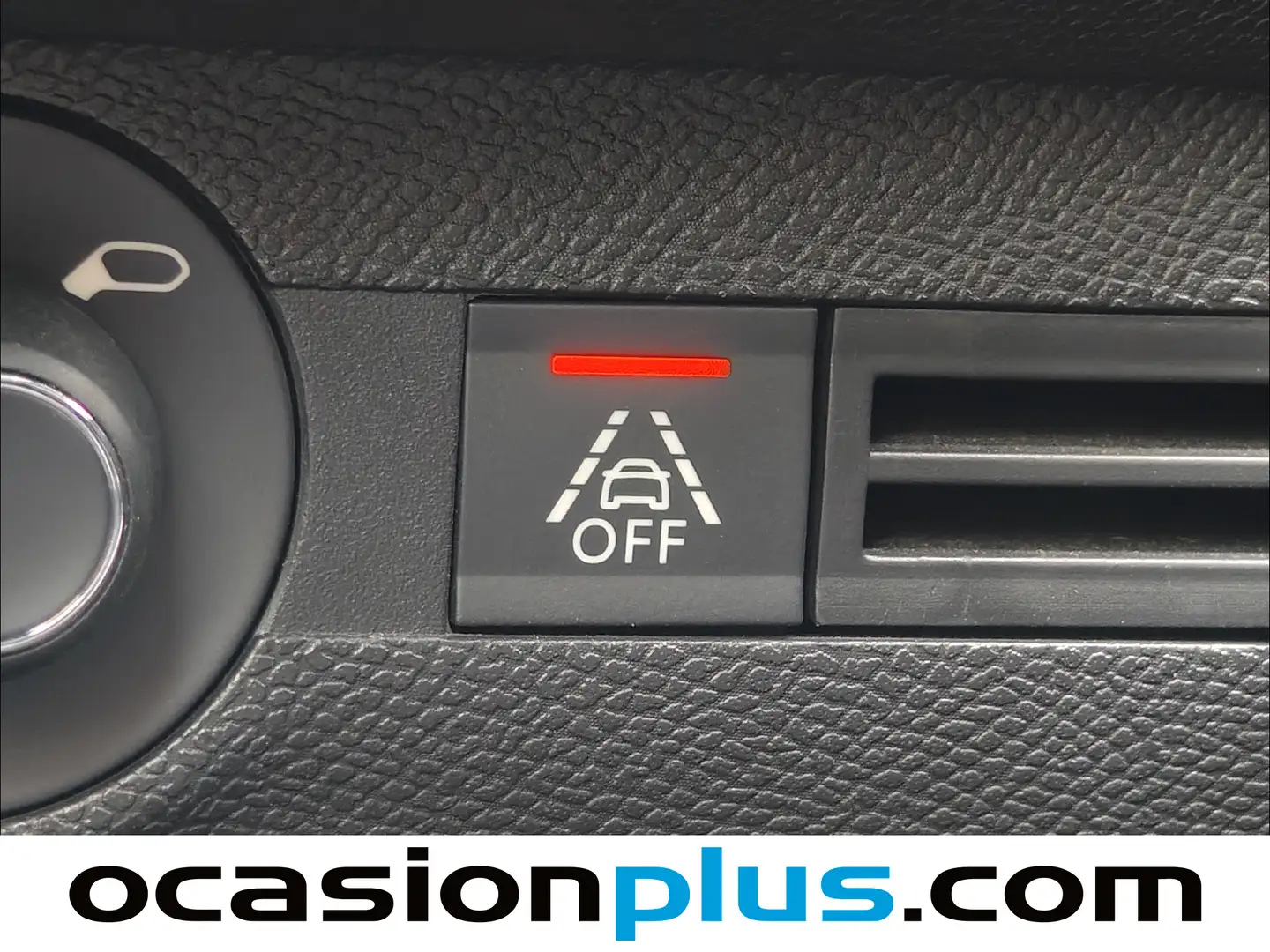 Foto DS DS 7 Crossback DS DS7 Crossback BlueHDi 130 DE Bastille + AT (130 CV)