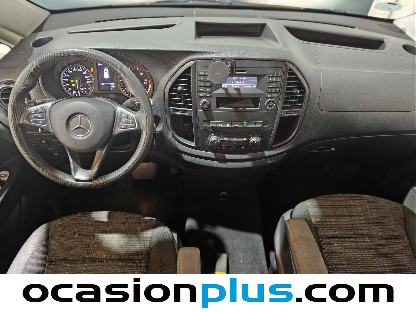 Mercedes Vito Mercedes Vito 114 CDI Tourer Pro Larga (136 CV) Semi-camperizada 5 plazas seminuevo