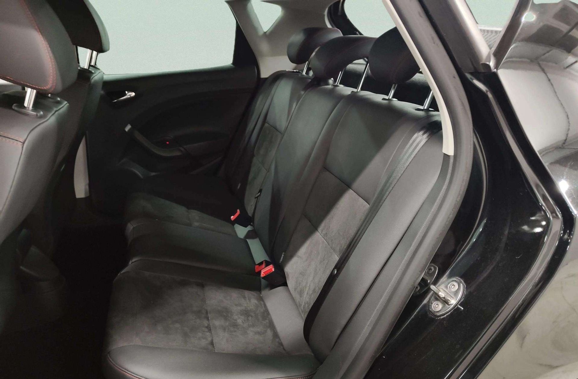 SEAT Ibiza 1.4 Ecotsi FR - foto 17