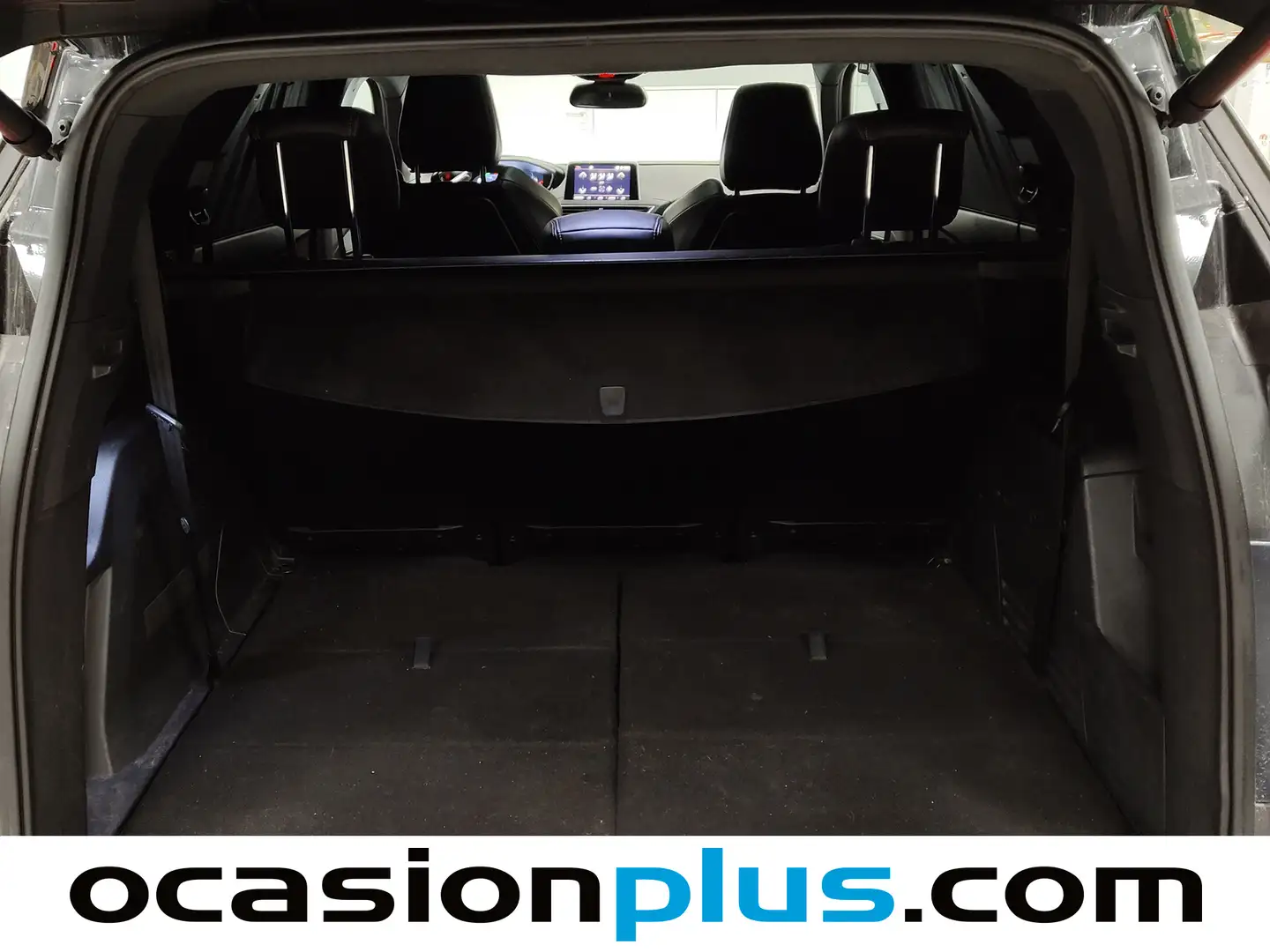 Foto Peugeot 5008 Peugeot 5008 BlueHDI 180 S&S GT-Line EAT8 (180 CV) 7 Plazas