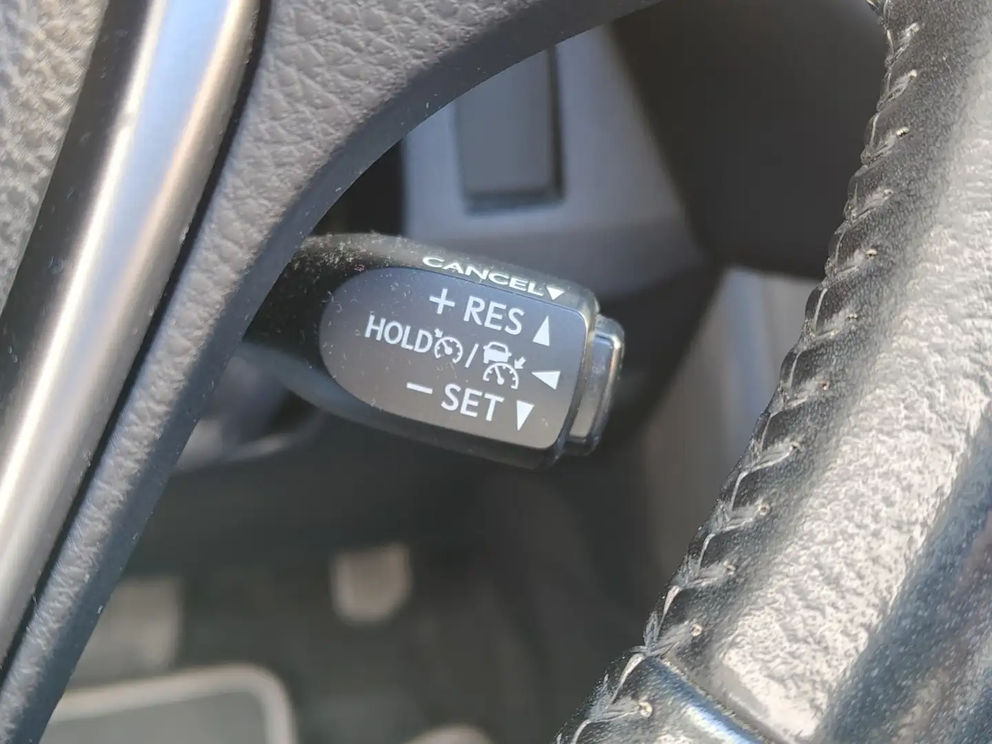 Foto Toyota Rav4 Toyota Rav4 2.5l hybrid Advance 2WD (197 CV)