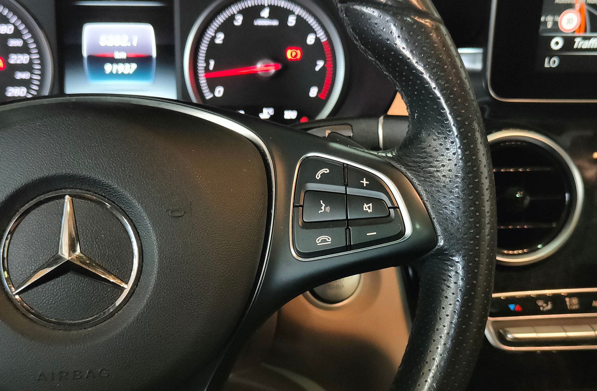 Mercedes-Benz GLC 250 4Matic Pack AMG - foto 31