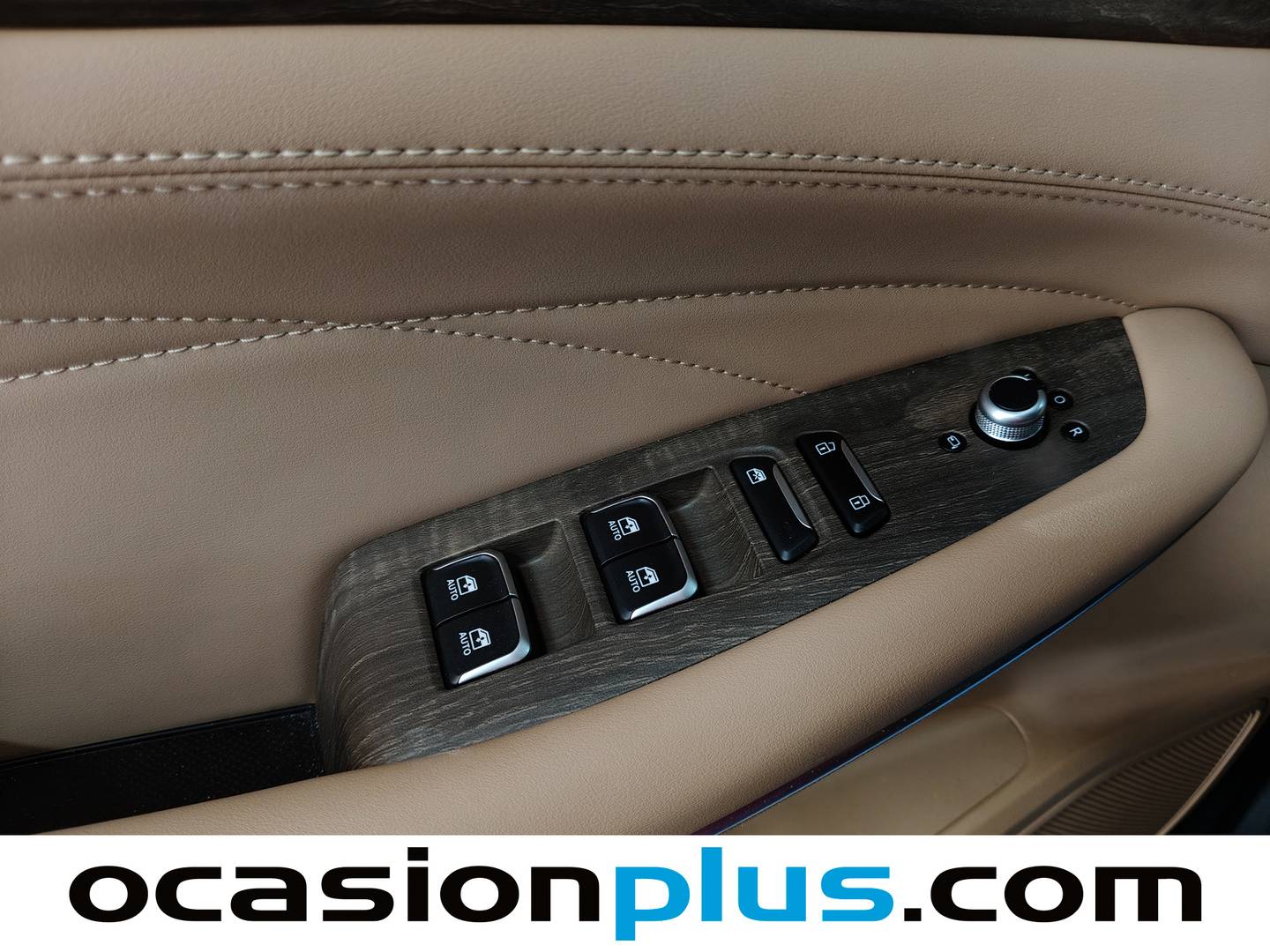 DFSK E5 DFSK E5 1.5 PHEV Intelligent (217 CV) 7 Plazas km 0