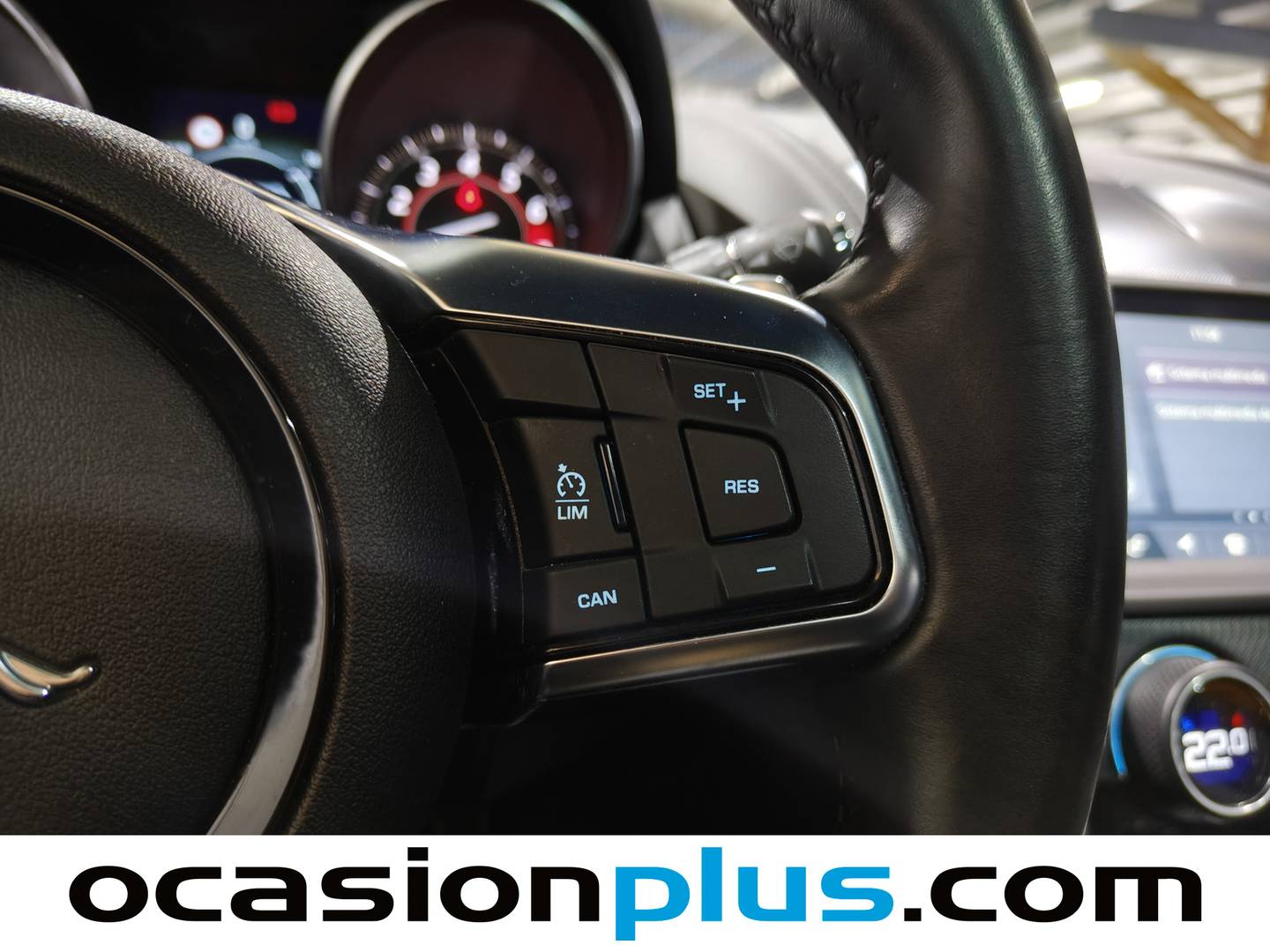 Foto Jaguar F-Type Jaguar F-TYPE Coupe 2.0 i4 R-Dynamic Auto 221 kW (300 CV)