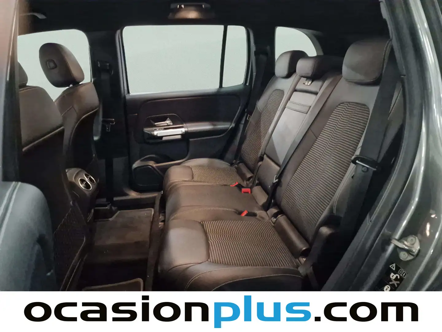 Foto Mercedes GLB Mercedes-Benz GLB 220 D 4Matic (190 CV)