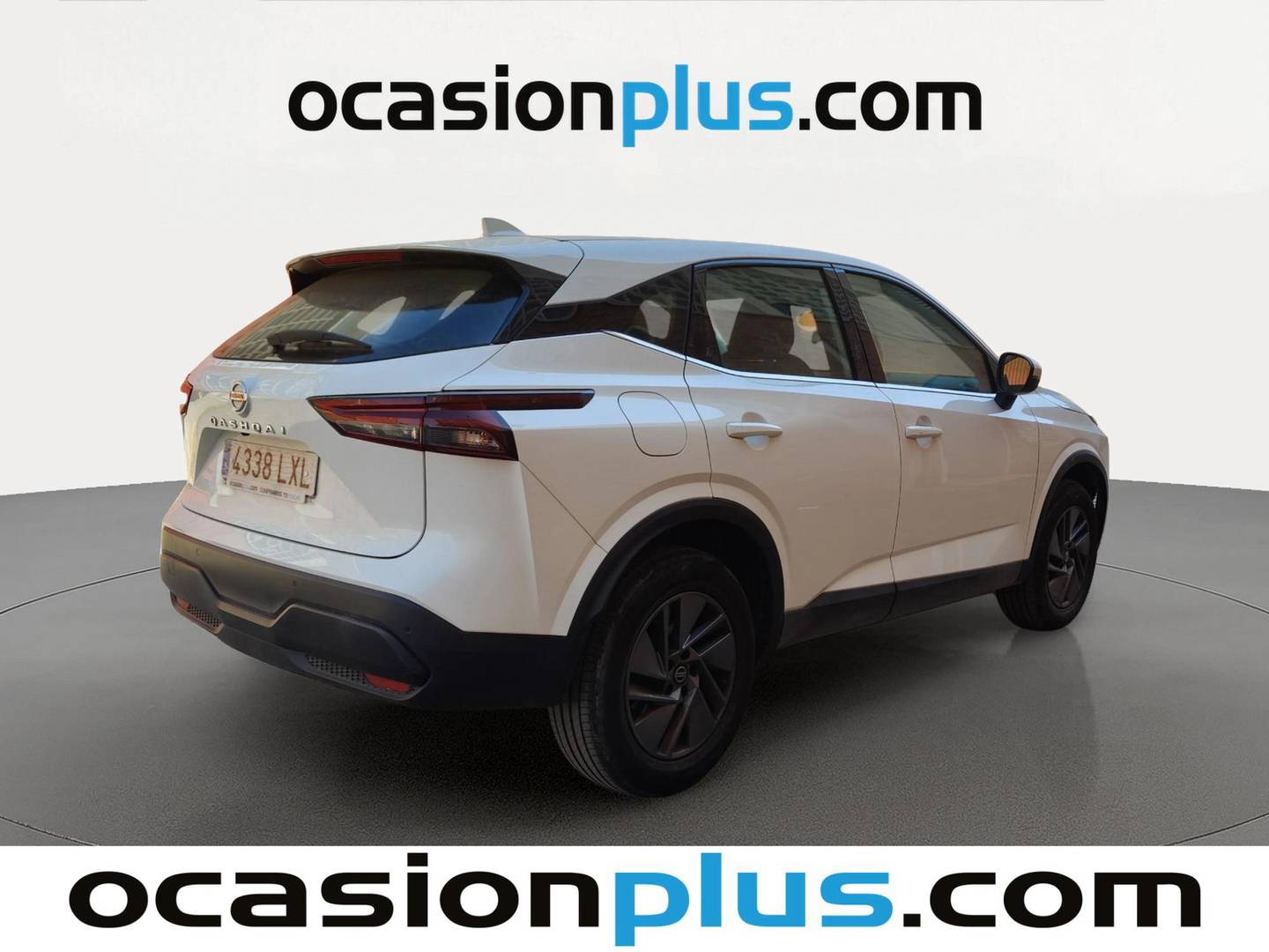 Foto trasera Nissan QASHQAI Nissan Qashqai DIG-T 140 mHEV Acenta 4x2 (140 CV) derecha