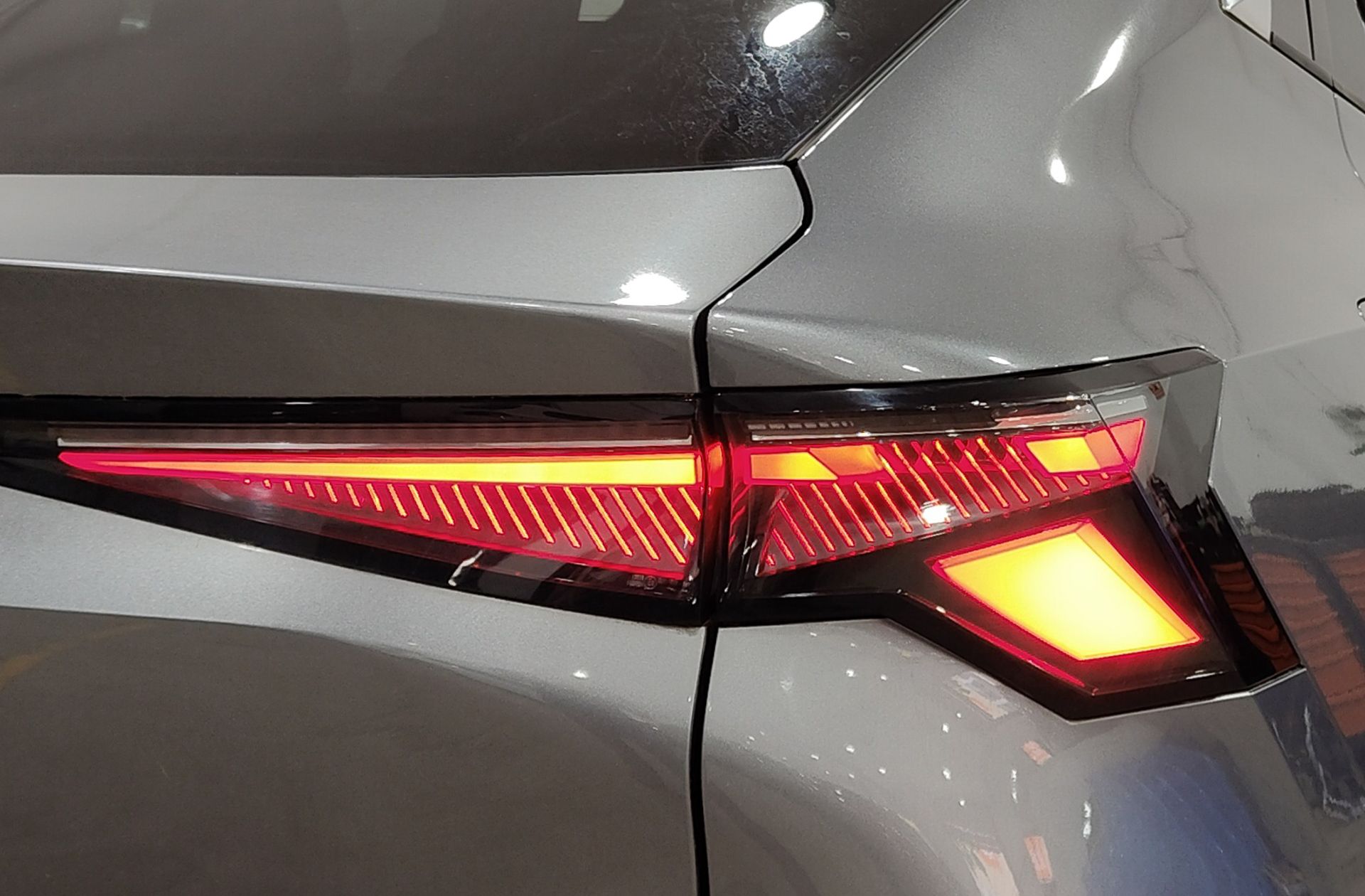 Renault Rafale Techno E-Tech full hybrid - foto 16