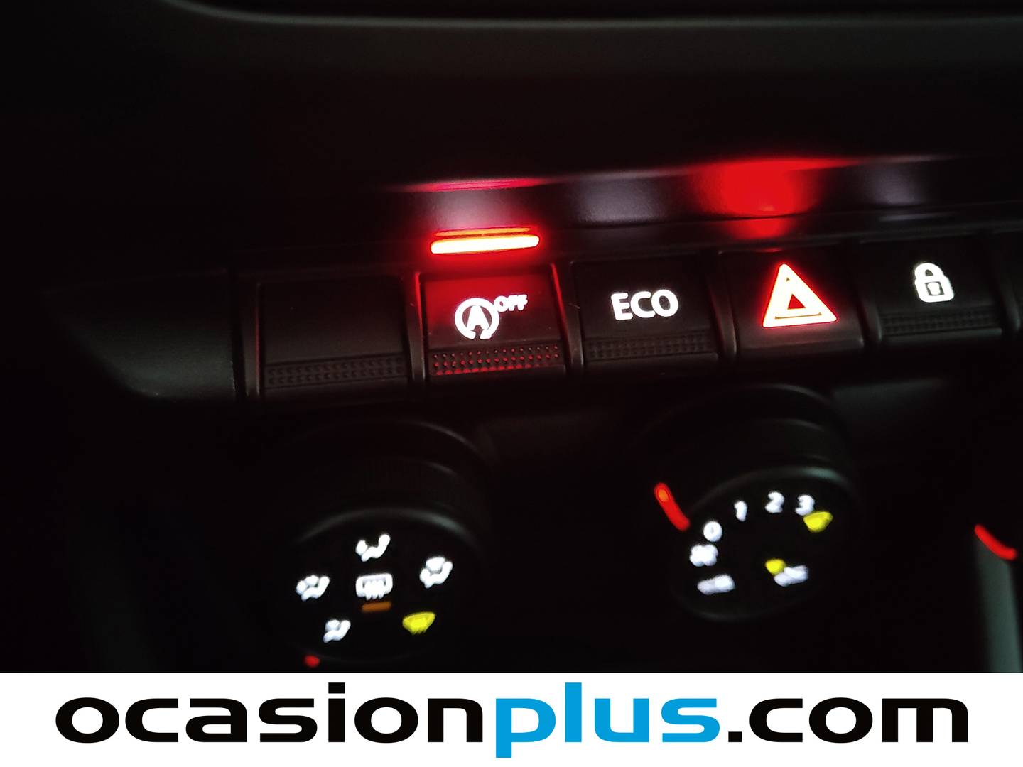 Equipamiento del Dacia Duster Dacia Duster Essential Blue dCi (95 CV) 4x2